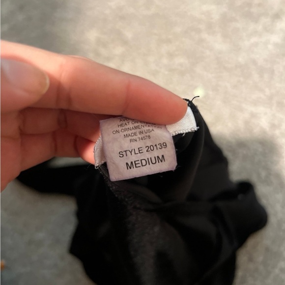 Cache Halter top - Picture 5 of 5